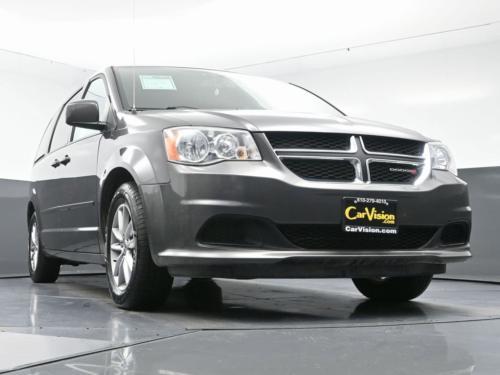 Used 2017 Dodge Grand Caravan SE image 45