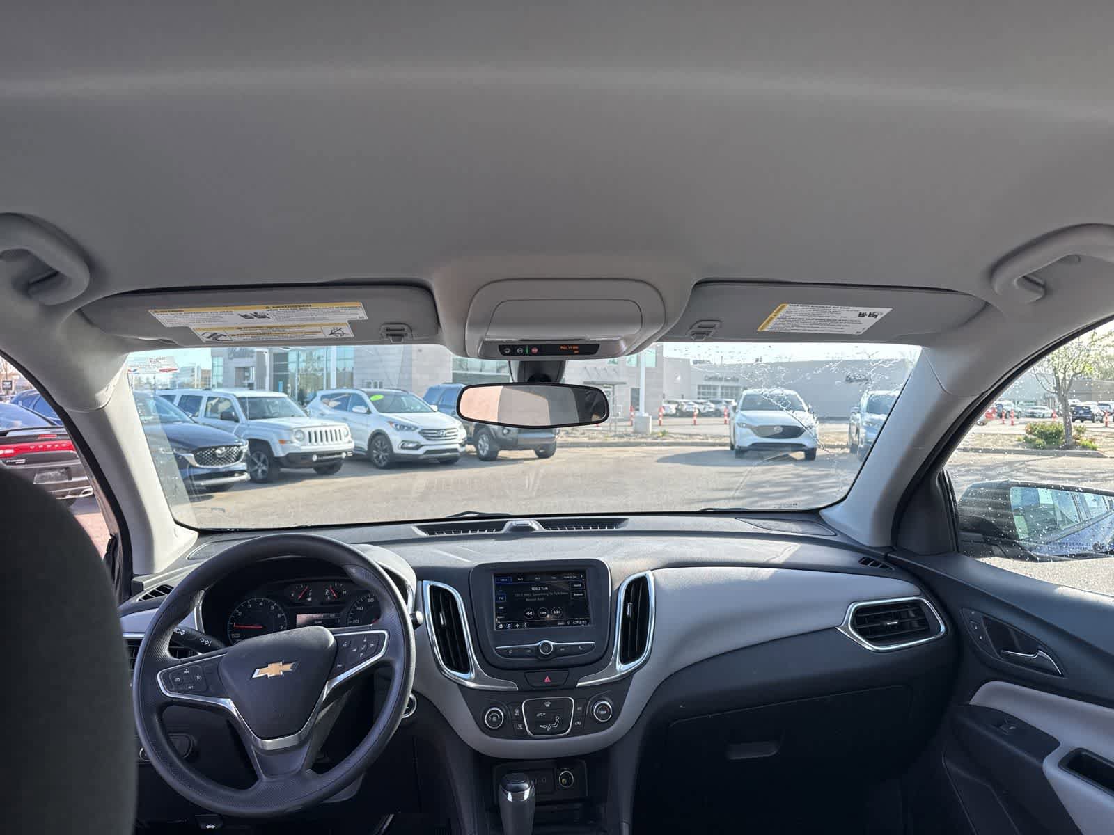 Used 2019 Chevrolet Equinox LS FWD image 19