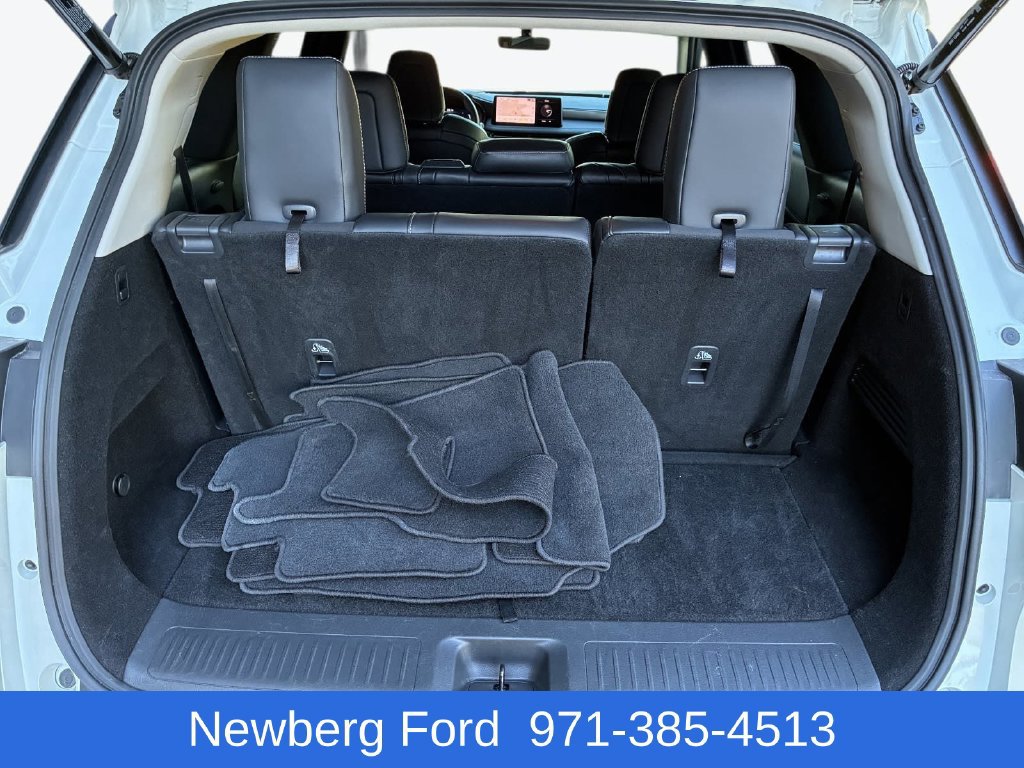 Used 2025 INFINITI QX60 Luxe AWD/4WD image 32