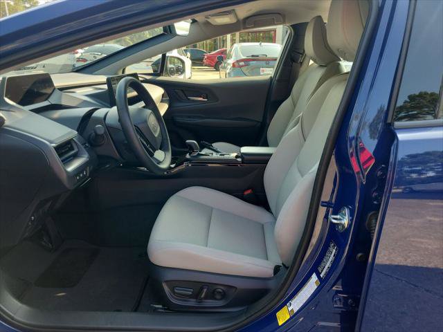 Certified 2026 Toyota Prius XLE FWD image 15