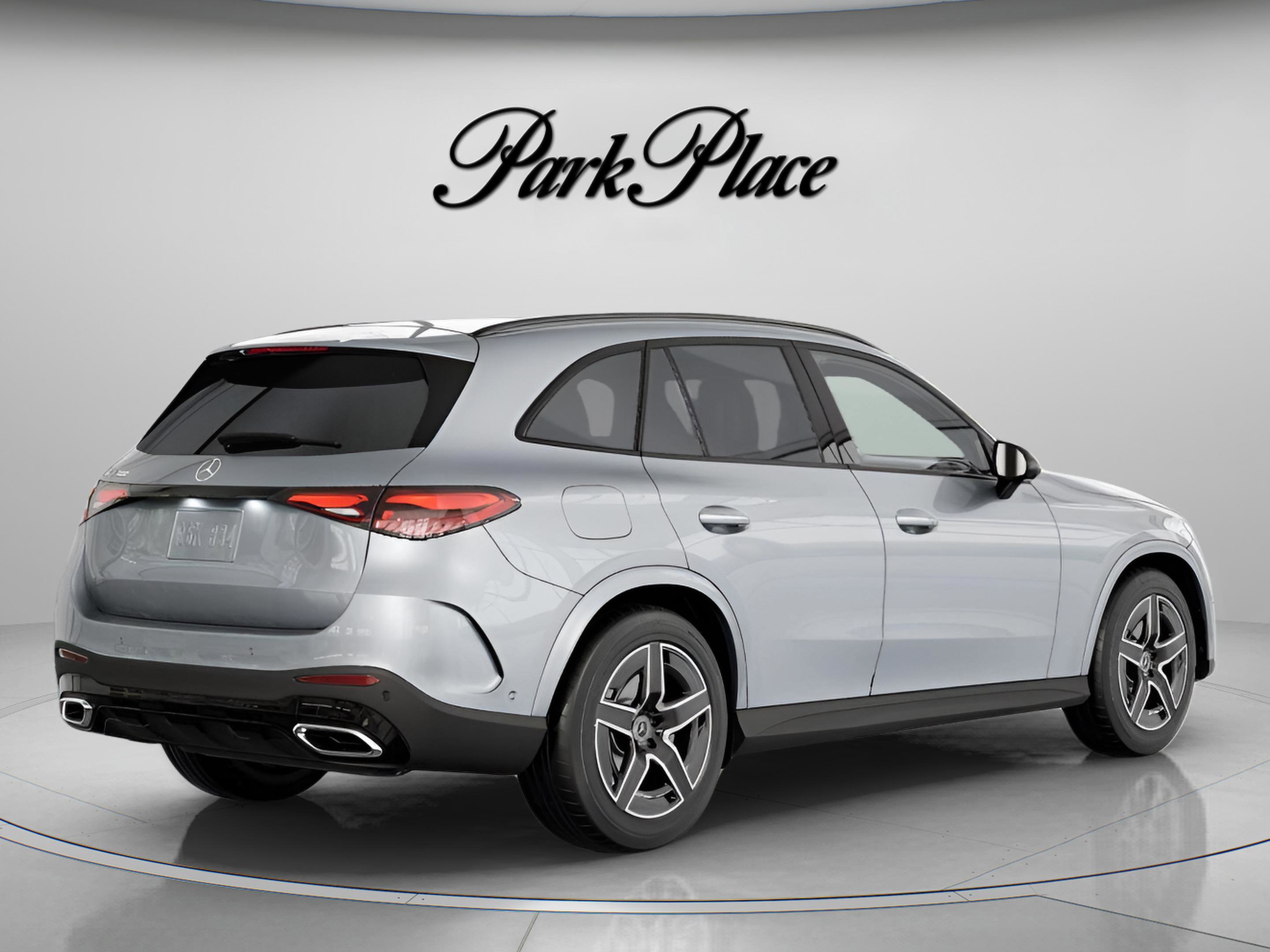 Certified 2025 Mercedes-Benz GLC 300 4MATIC w/ AMG Line image 21