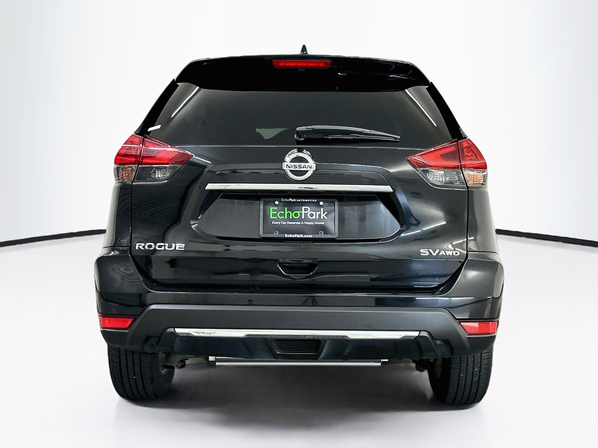 Used 2018 Nissan Rogue SV AWD/4WD image 7
