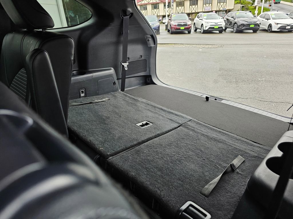 Certified 2025 Toyota Highlander XSE image 19