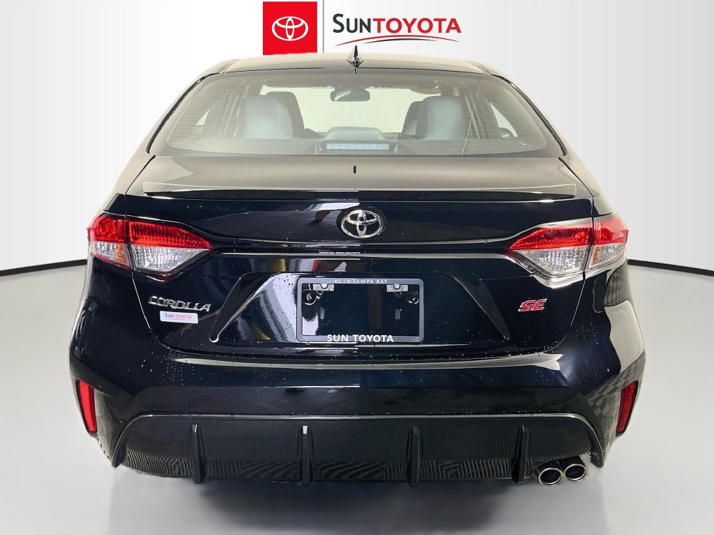 Used 2026 Toyota Corolla SE FWD image 4