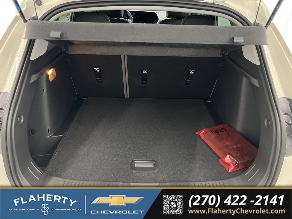 New 2026 Chevrolet Trax ACTIV w/ Driver Confidence Package FWD image 20
