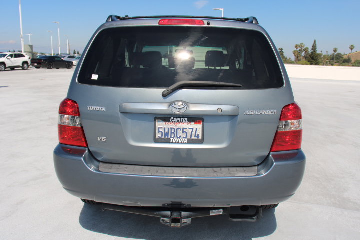 Used 2005 Toyota Highlander V6 image 4