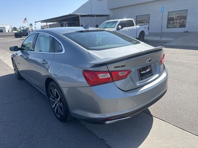 Used 2025 Chevrolet Malibu RS FWD image 3