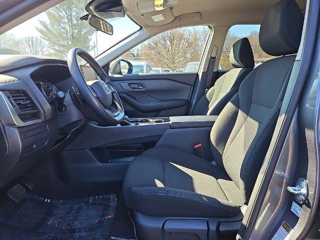 Certified 2025 Nissan Rogue S image 15