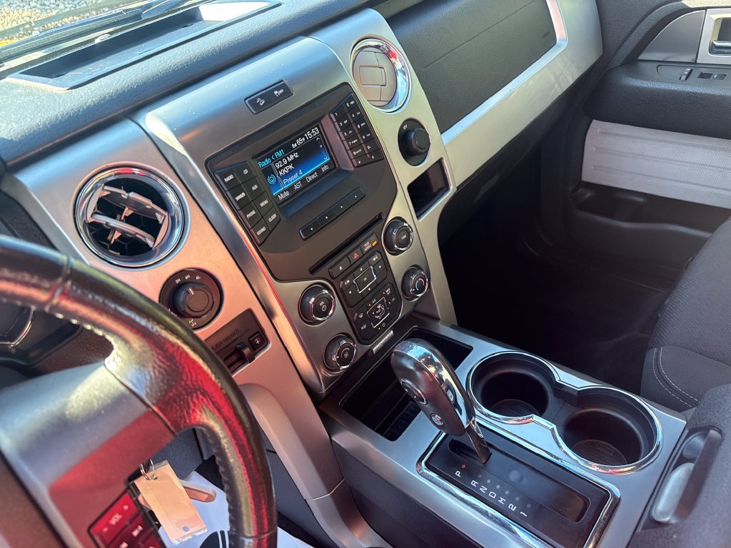 Used 2013 Ford F150 FX4 w/ Mid Equipment Group AWD/4WD image 15