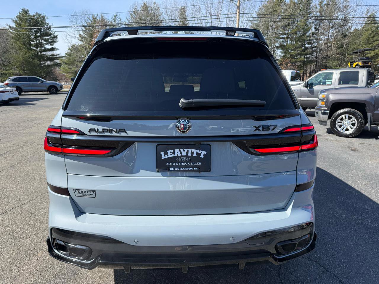 Used 2025 BMW X7 M60i image 10