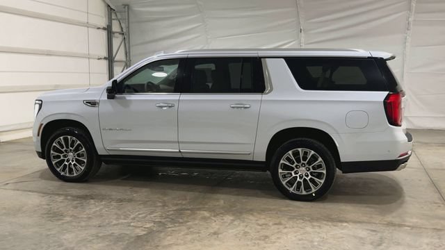 New 2026 GMC Yukon XL Denali w/ Sun & Power Step Package RWD image 6