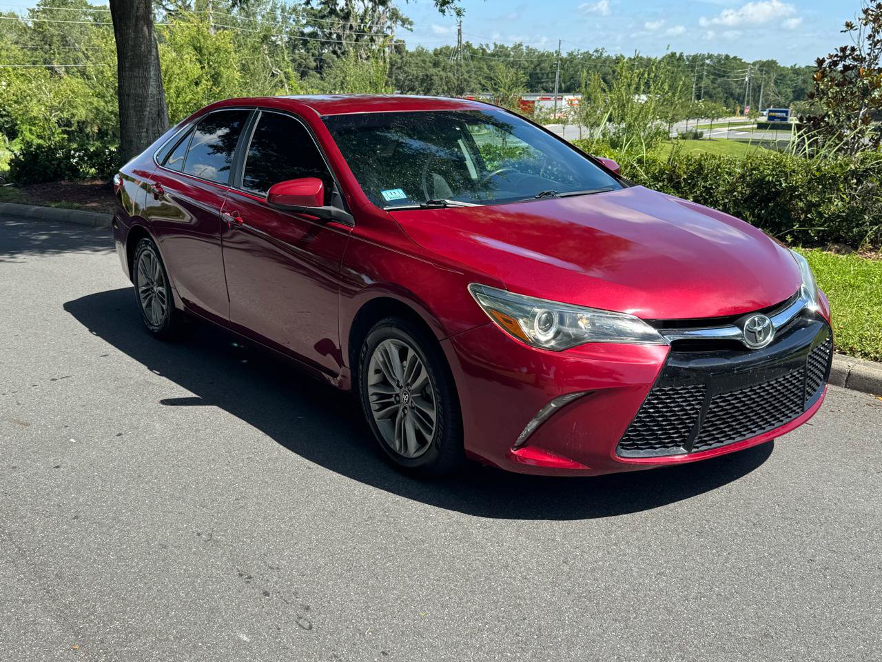 Used 2016 Toyota Camry SE FWD image 29