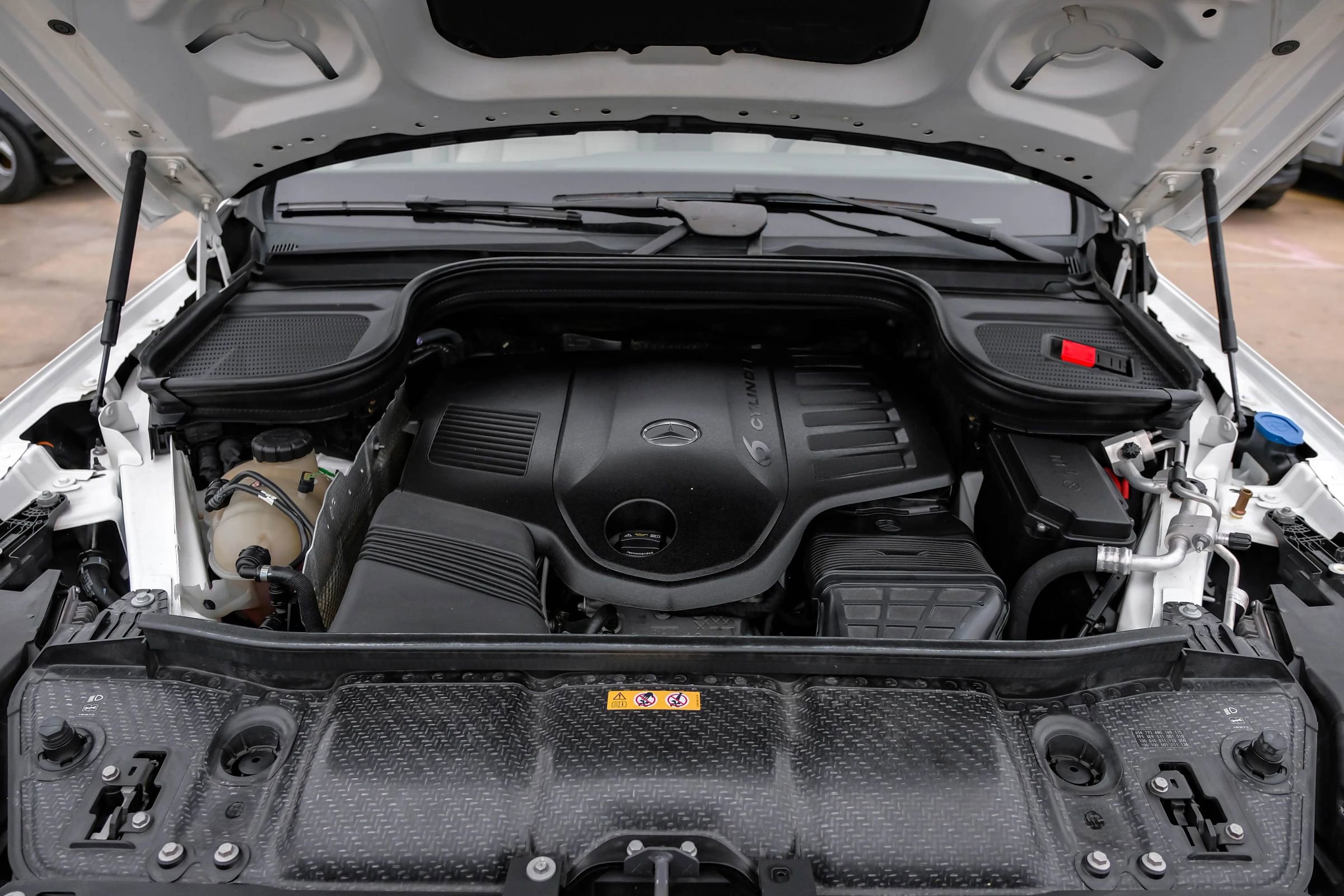 Used 2020 Mercedes-Benz GLS 450 4MATIC image 58