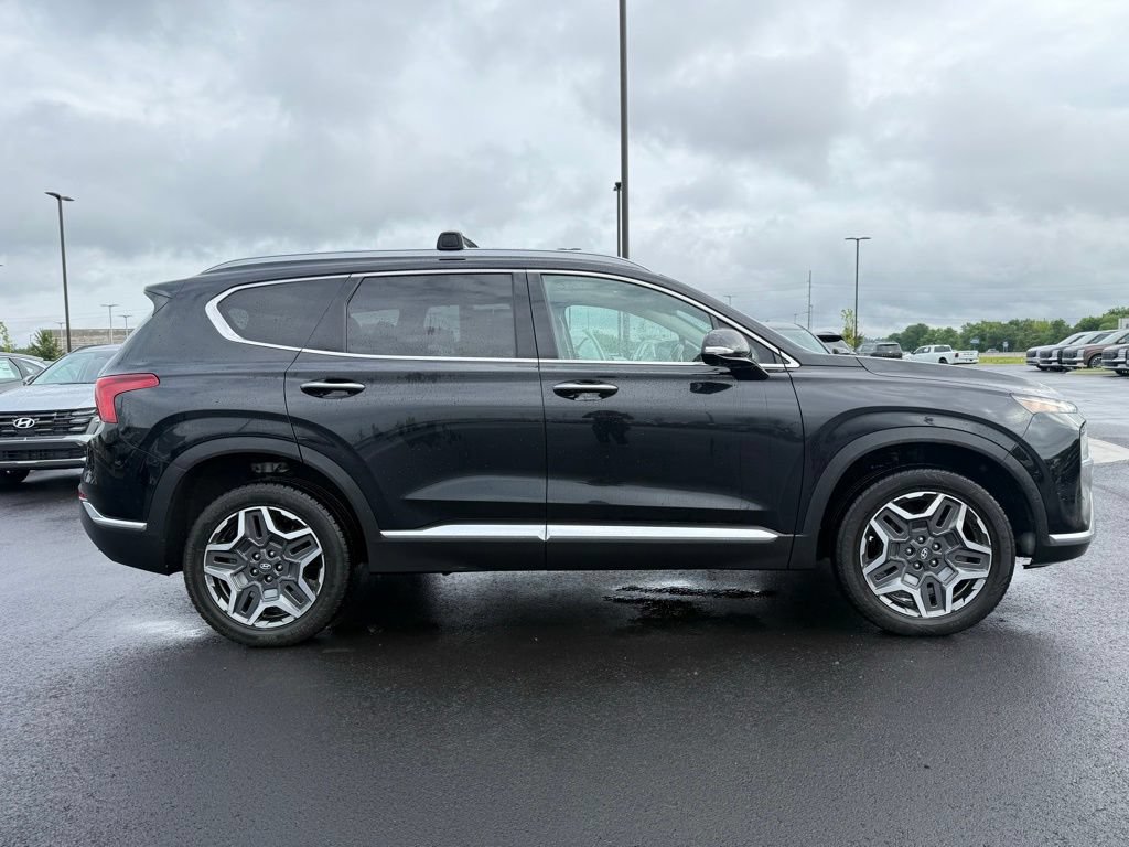 Used 2021 Hyundai Santa Fe Limited w/ Cargo Package AWD/4WD image 4