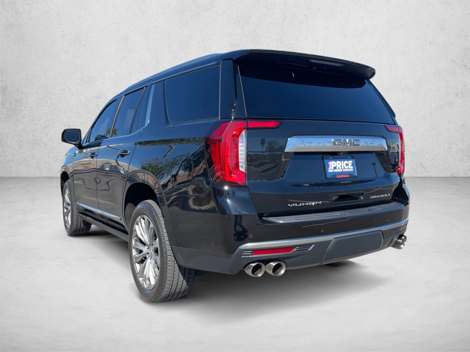 Used 2021 GMC Yukon Denali w/ Denali Premium Package AWD/4WD image 7