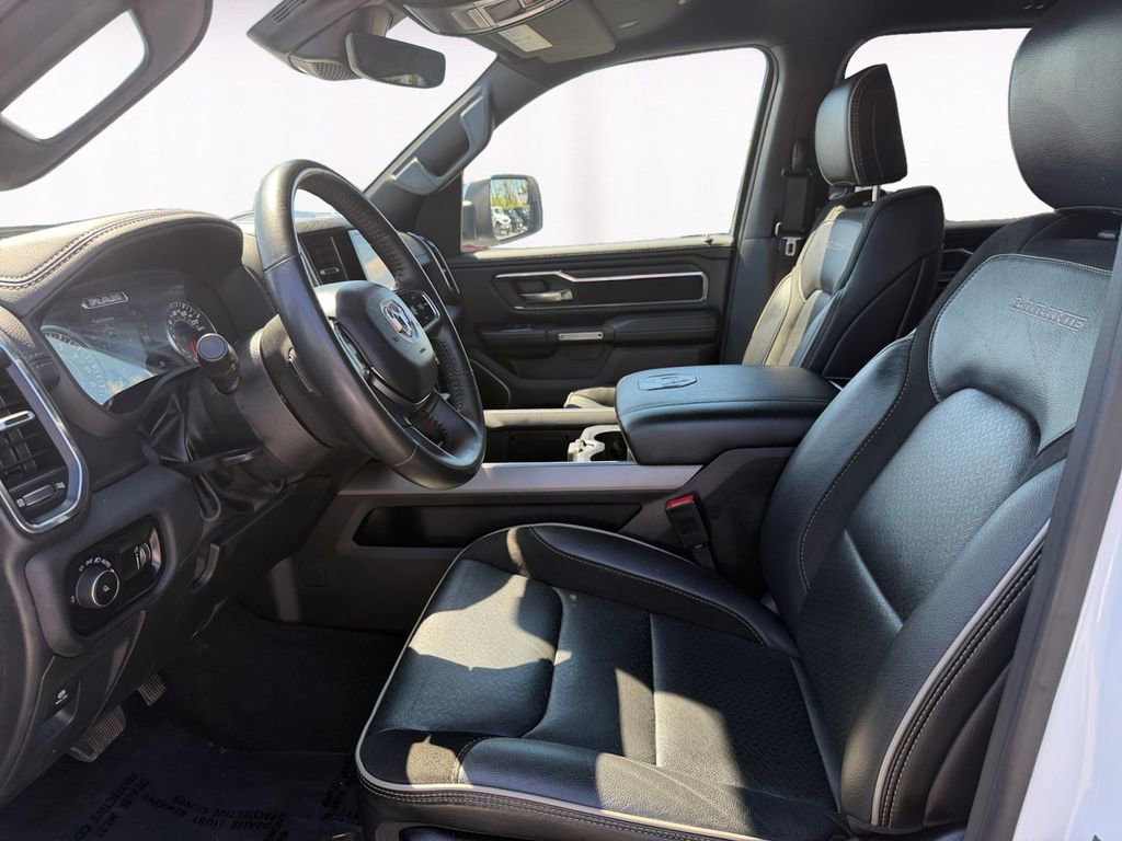 Used 2024 RAM 1500 Laramie image 9