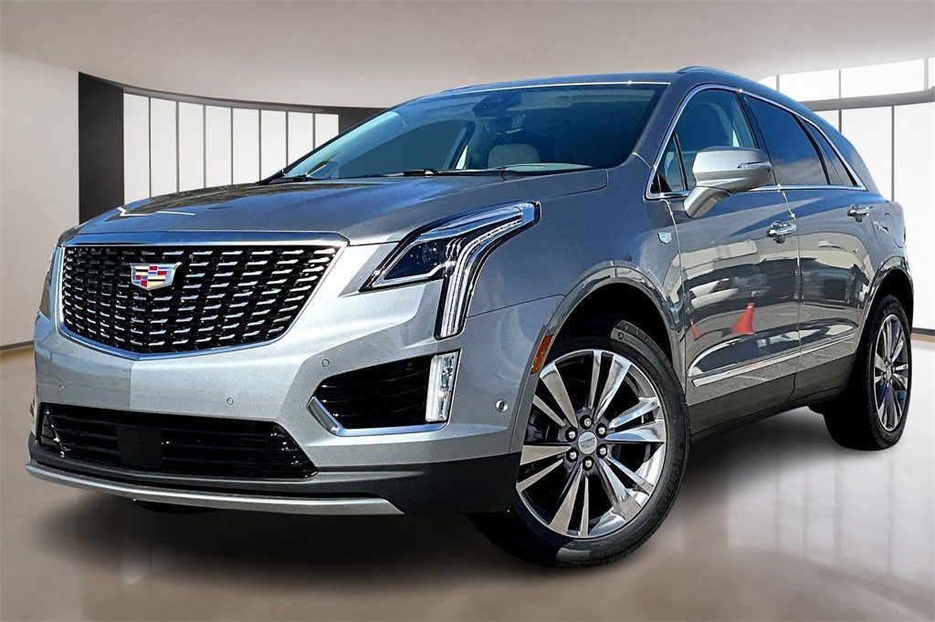 New 2025 Cadillac XT5 Premium Luxury w/ Technology Package