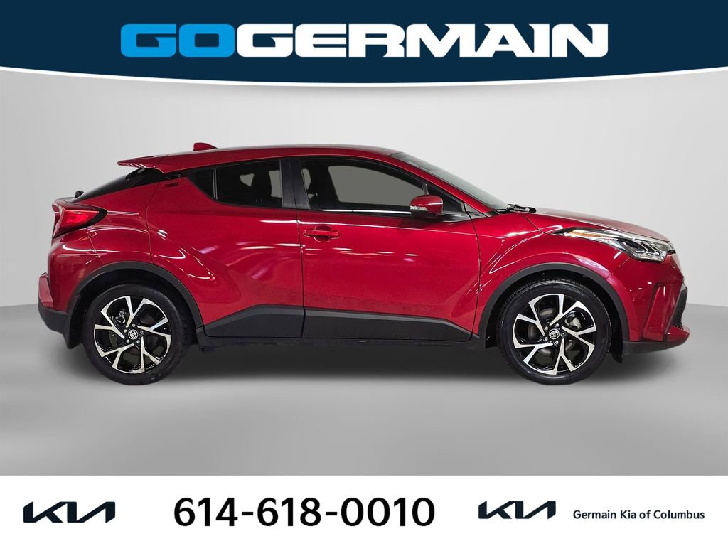 Used 2020 Toyota C-HR XLE image 7