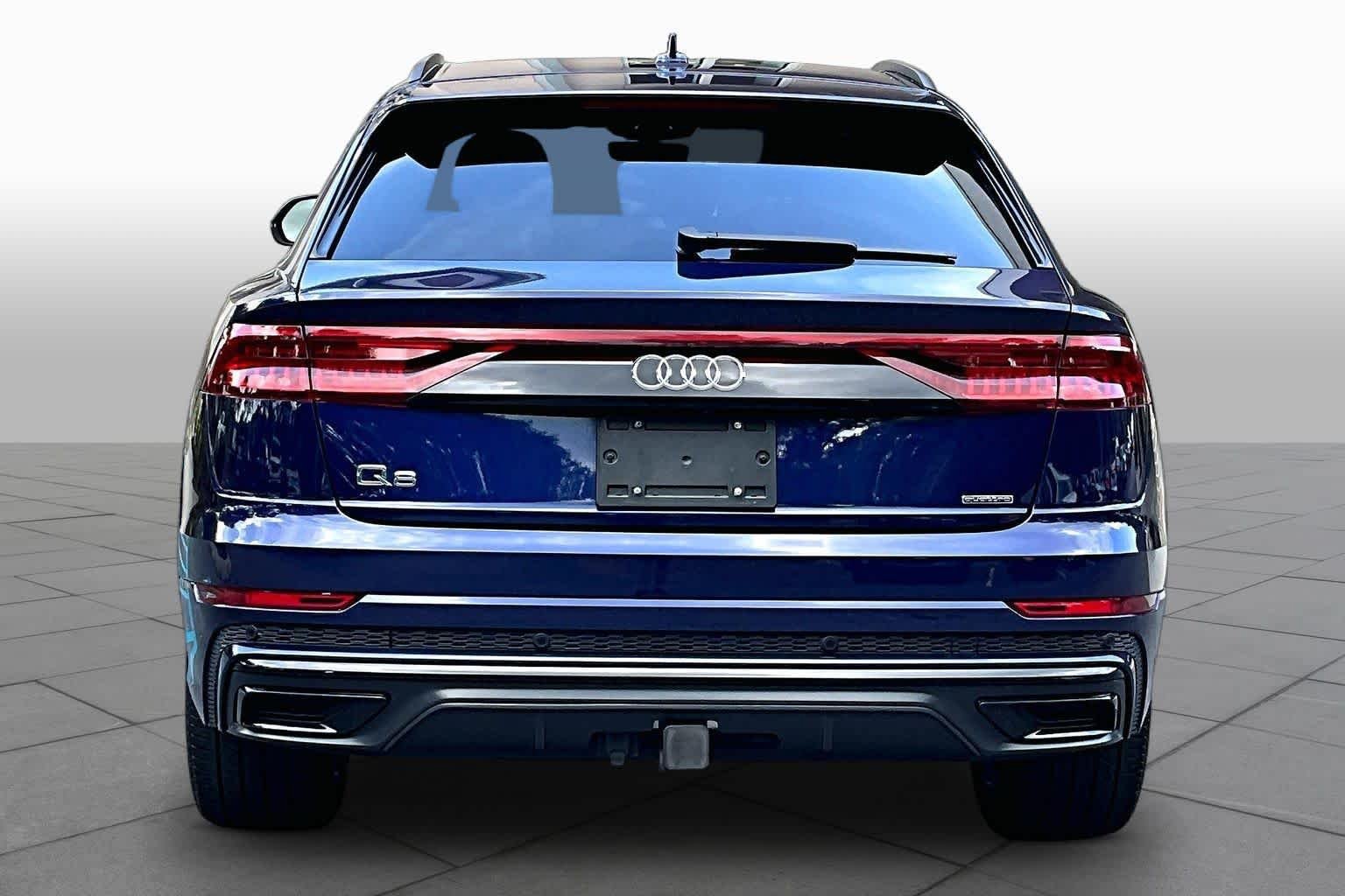 Used 2021 Audi Q8 Prestige AWD/4WD image 5