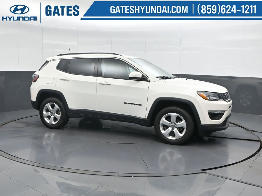Used 2020 Jeep Compass Latitude w/ Cold Weather Group image 1