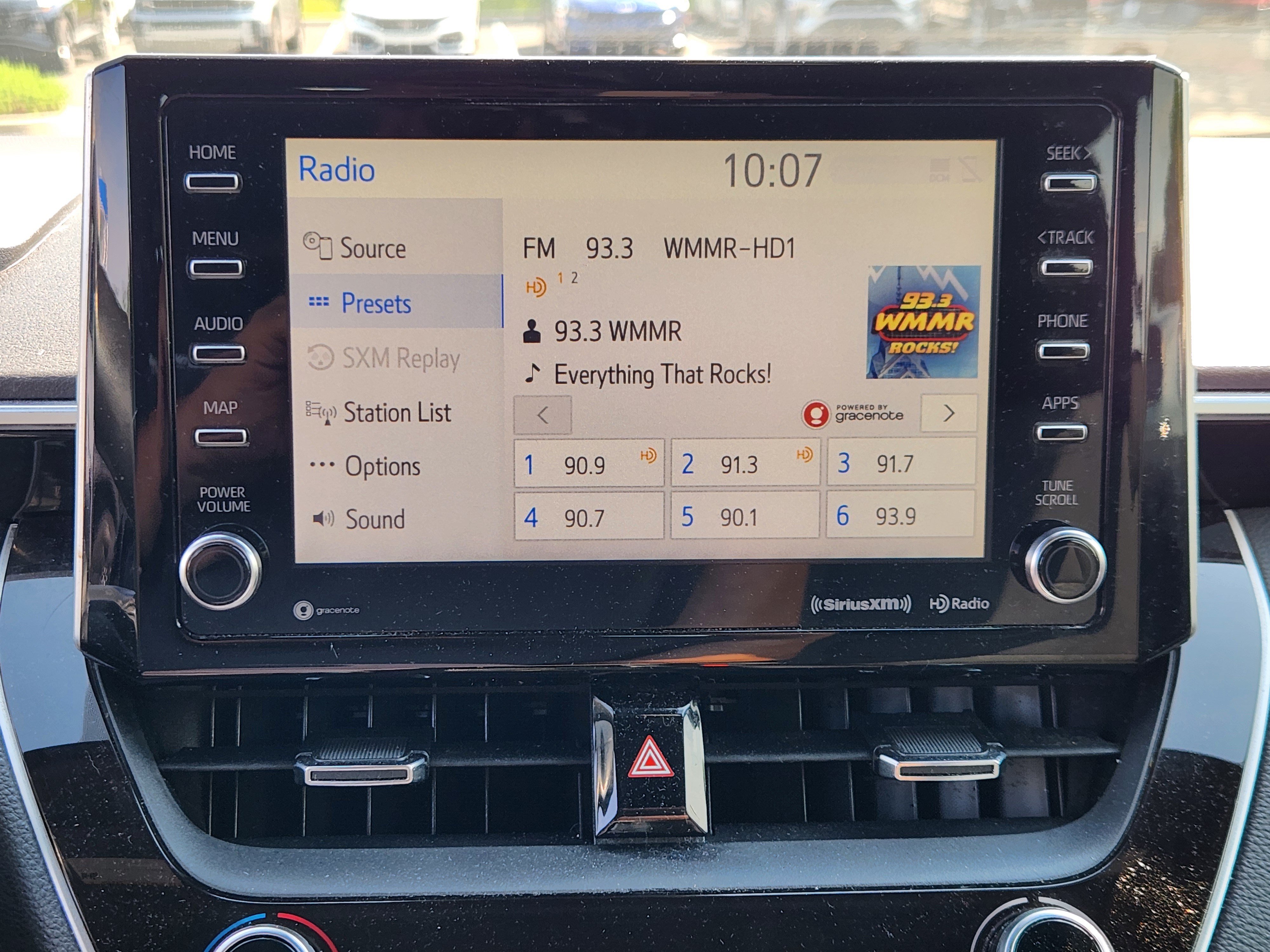 Used 2019 Toyota Corolla SE w/ SE Option Package FWD image 11
