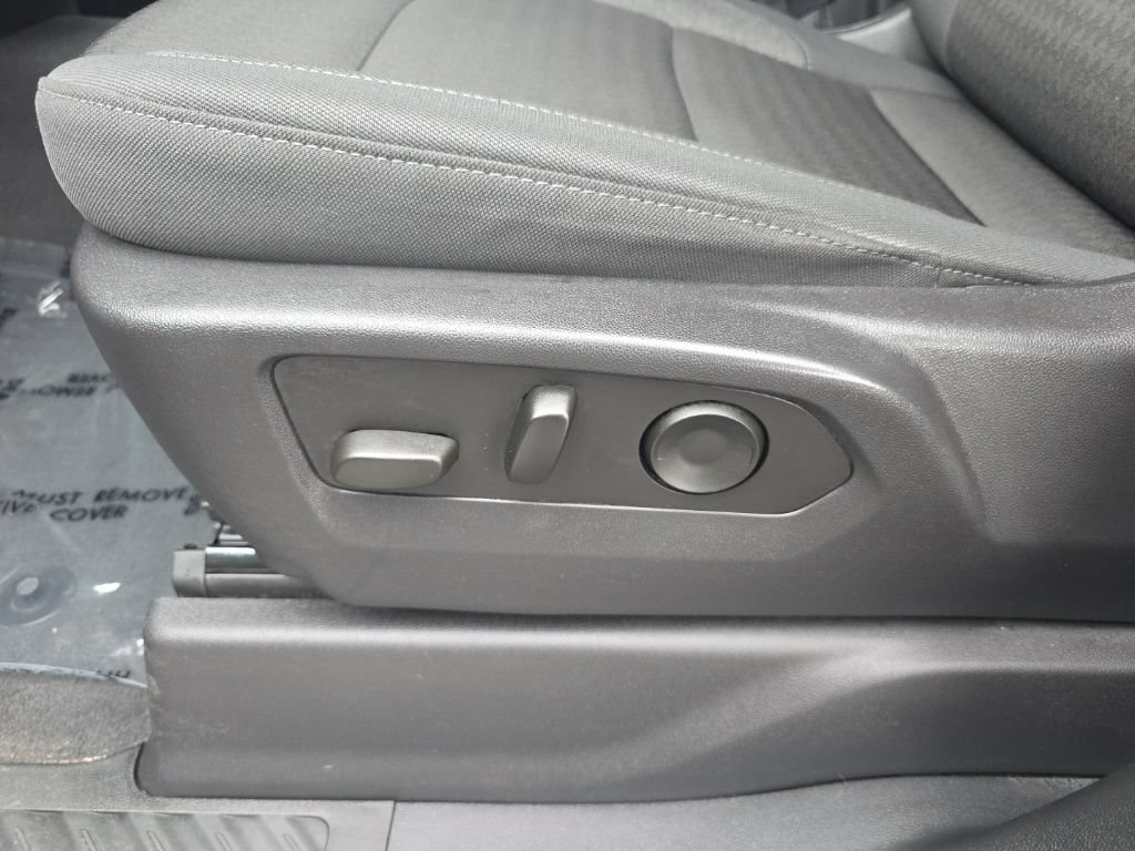 Used 2024 Chevrolet Silverado 1500 Custom AWD/4WD image 15