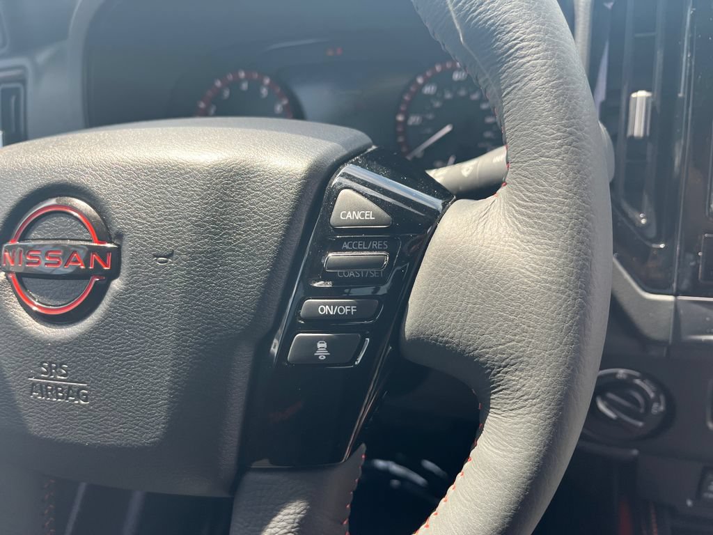 Used 2026 Nissan Frontier PRO-4X AWD/4WD image 36