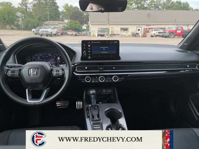 Used 2025 Honda Civic Sport image 12