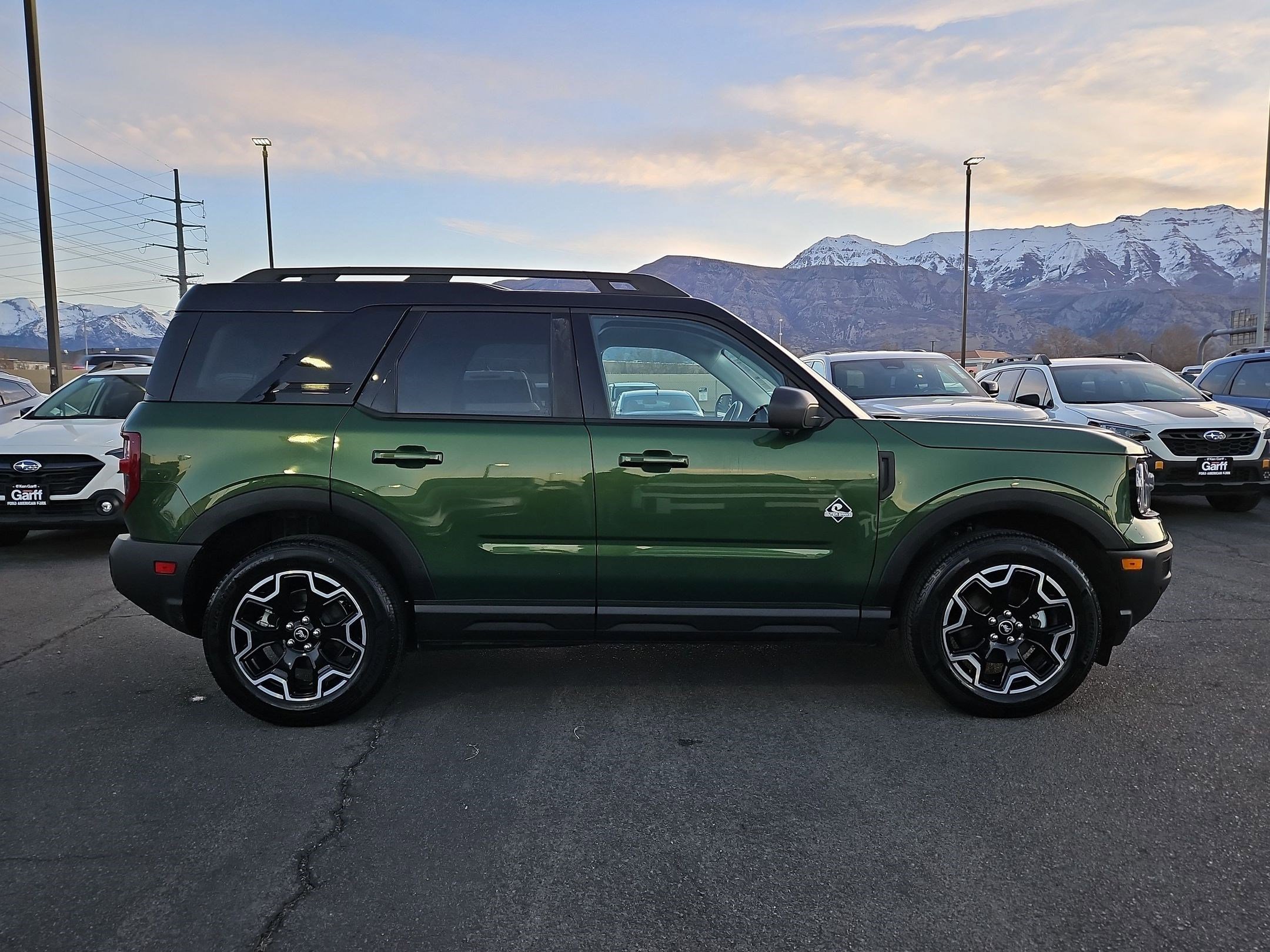 Used 2025 Ford Bronco Sport Outer Banks w/ Outer Banks Tech Package+ image 2
