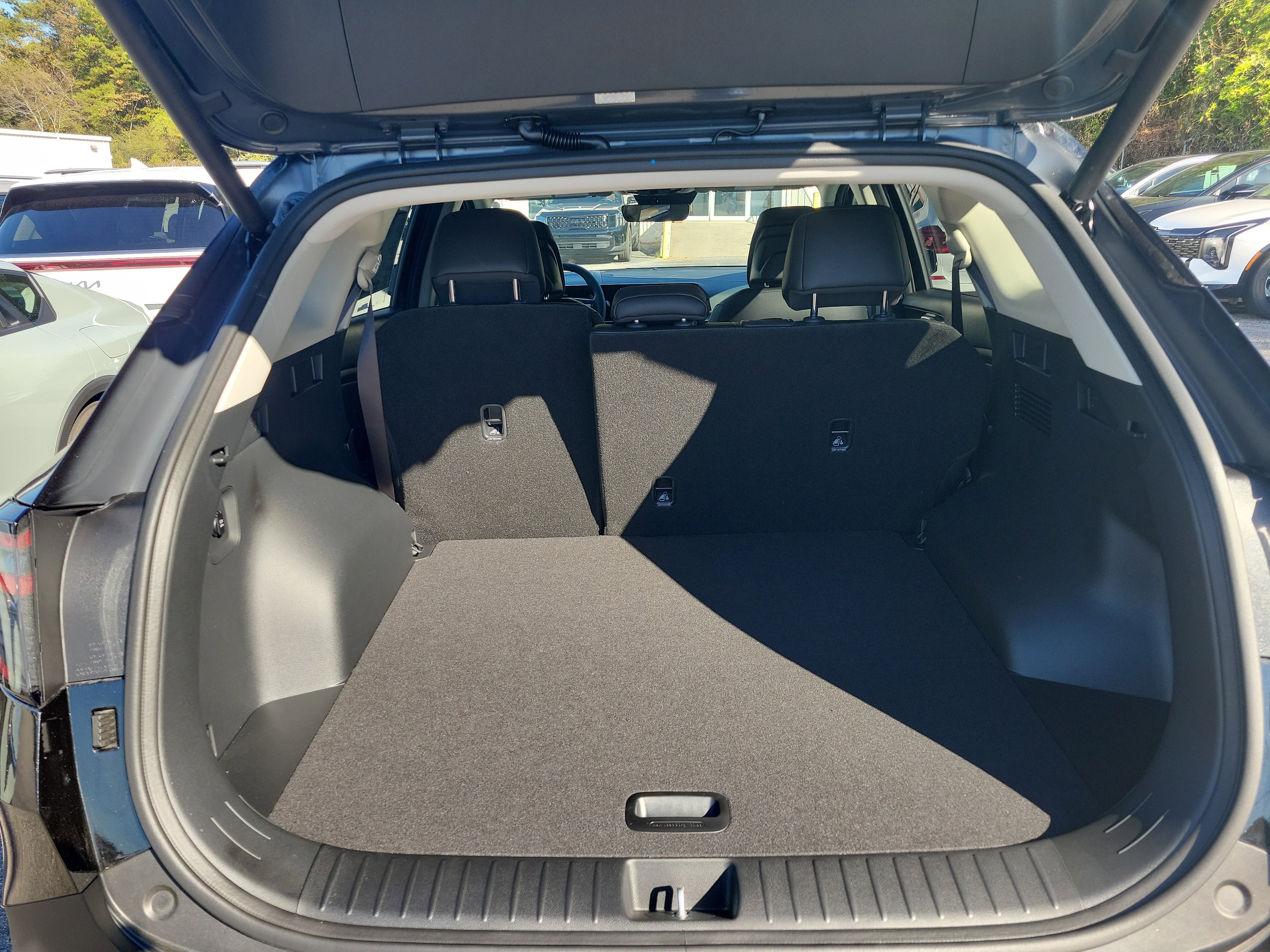 New 2026 Kia Sportage EX image 9