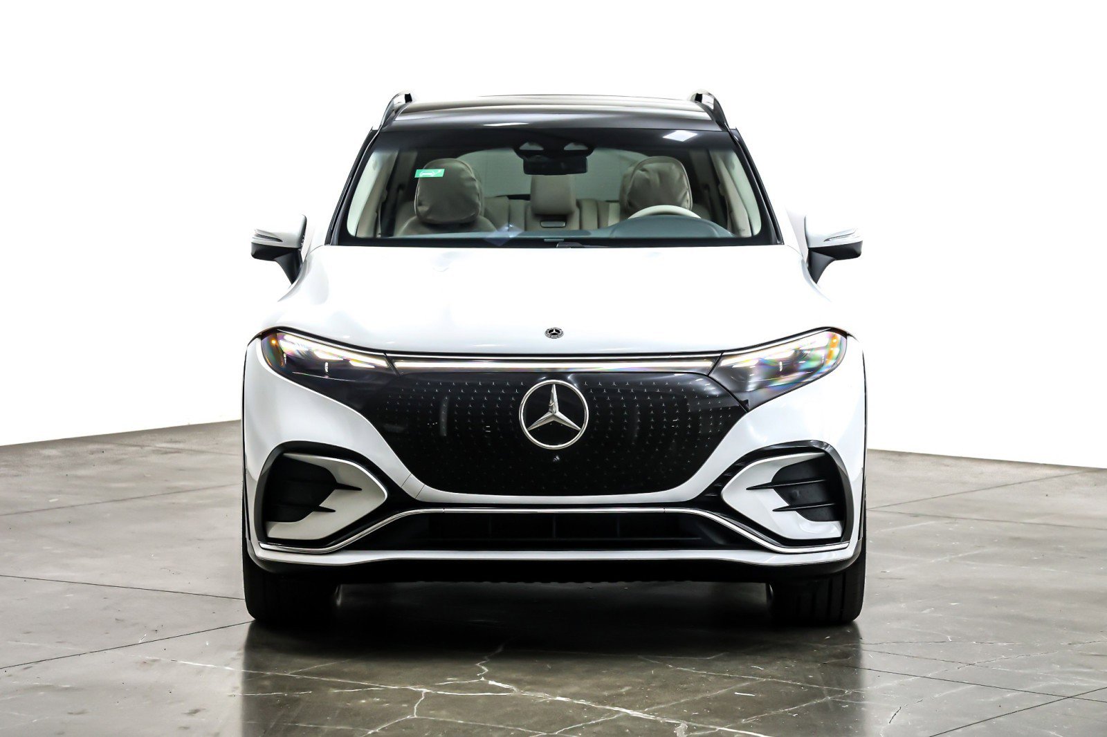 New 2026 Mercedes-Benz EQS 550 4MATIC SUV image 2