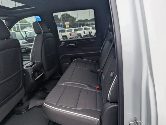 New 2026 GMC Sierra 2500 AT4X AWD/4WD image 10