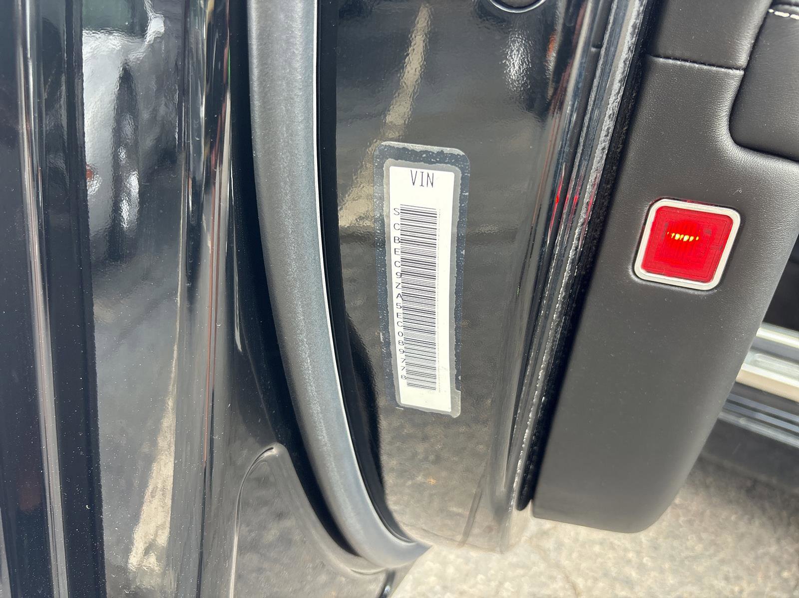 Used 2014 Bentley Flying Spur W12 image 28