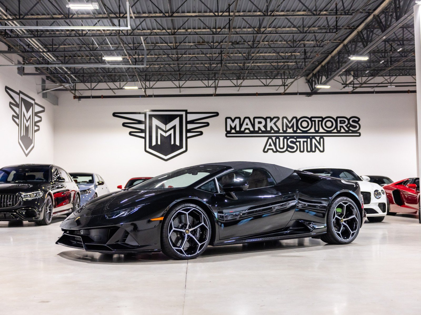 Used 2023 Lamborghini Huracan EVO AWD/4WD image 1