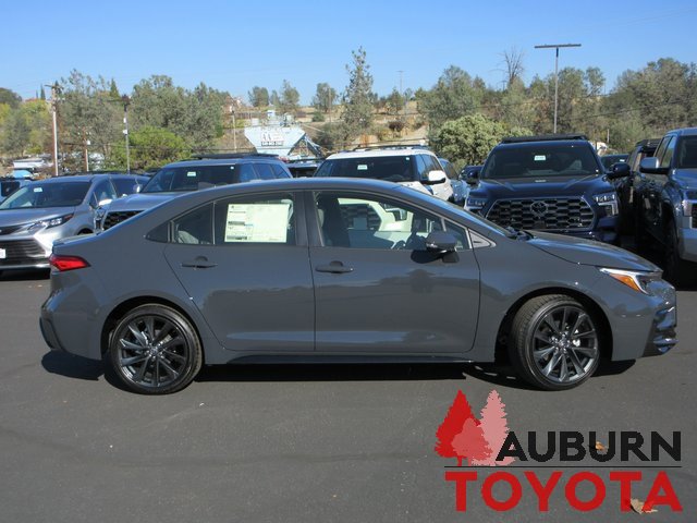 New 2026 Toyota Corolla SE image 2
