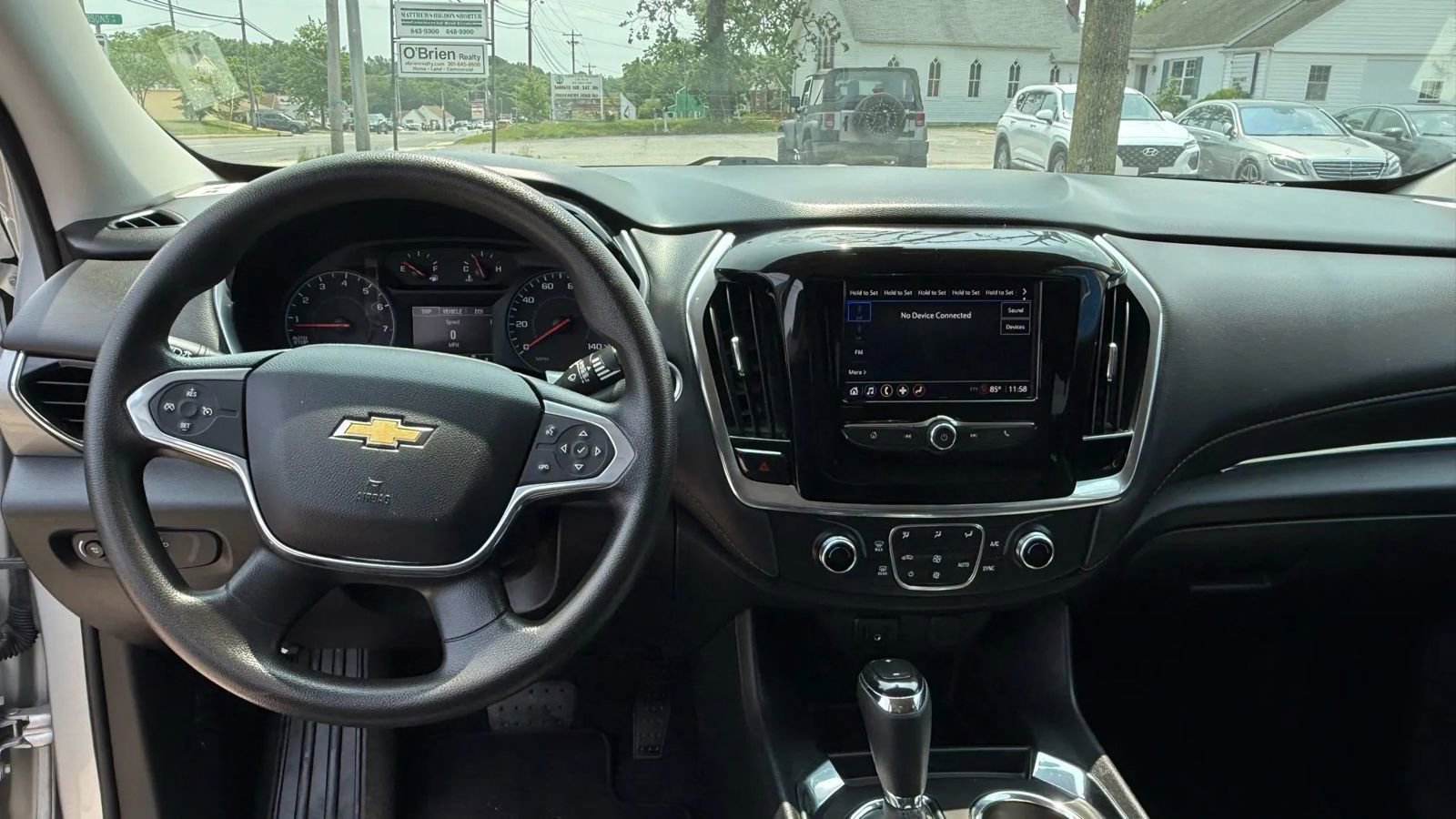 Used 2020 Chevrolet Traverse LS image 12