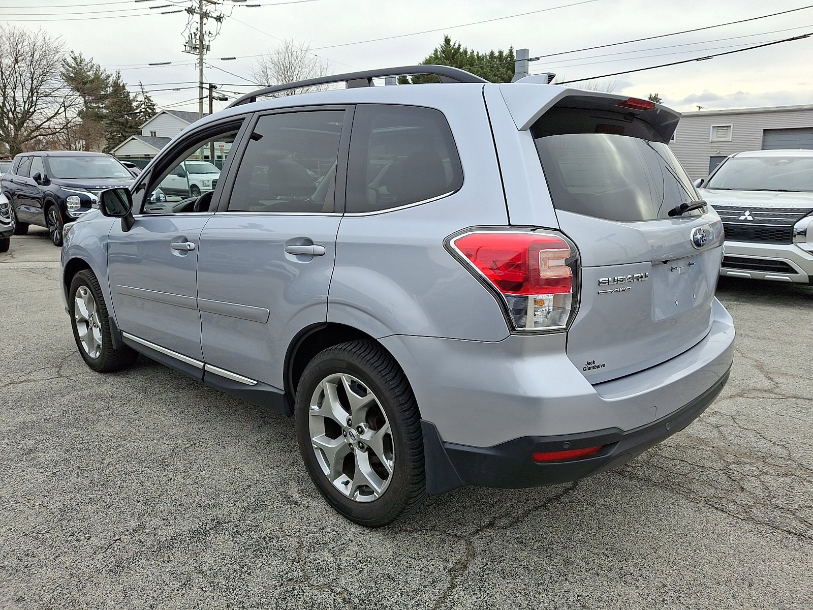 Used 2017 Subaru Forester 2.5i Touring image 5