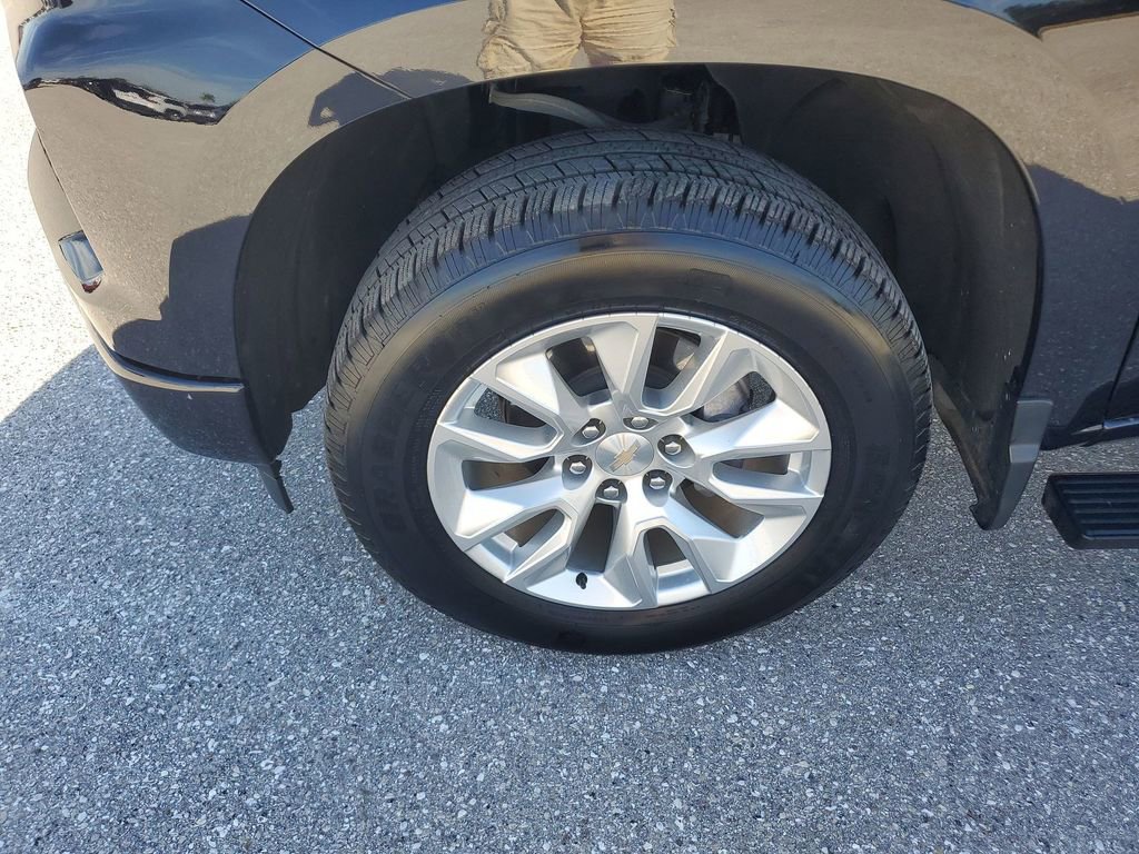 Used 2023 Chevrolet Silverado 1500 Custom image 18