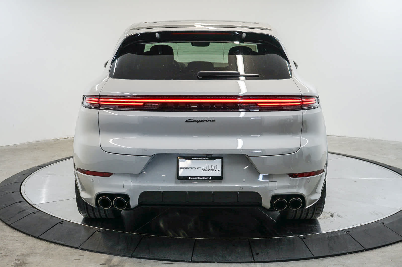 New 2026 Porsche Cayenne AWD/4WD image 10