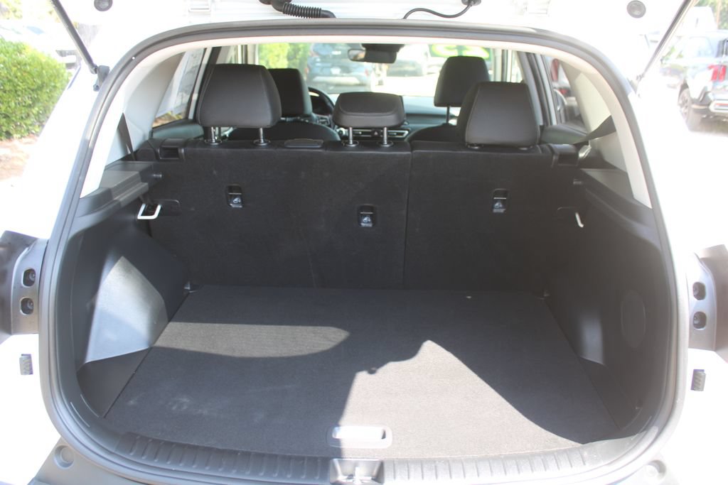 Certified 2023 Kia Seltos SX w/ SX Sunroof Package AWD/4WD image 10