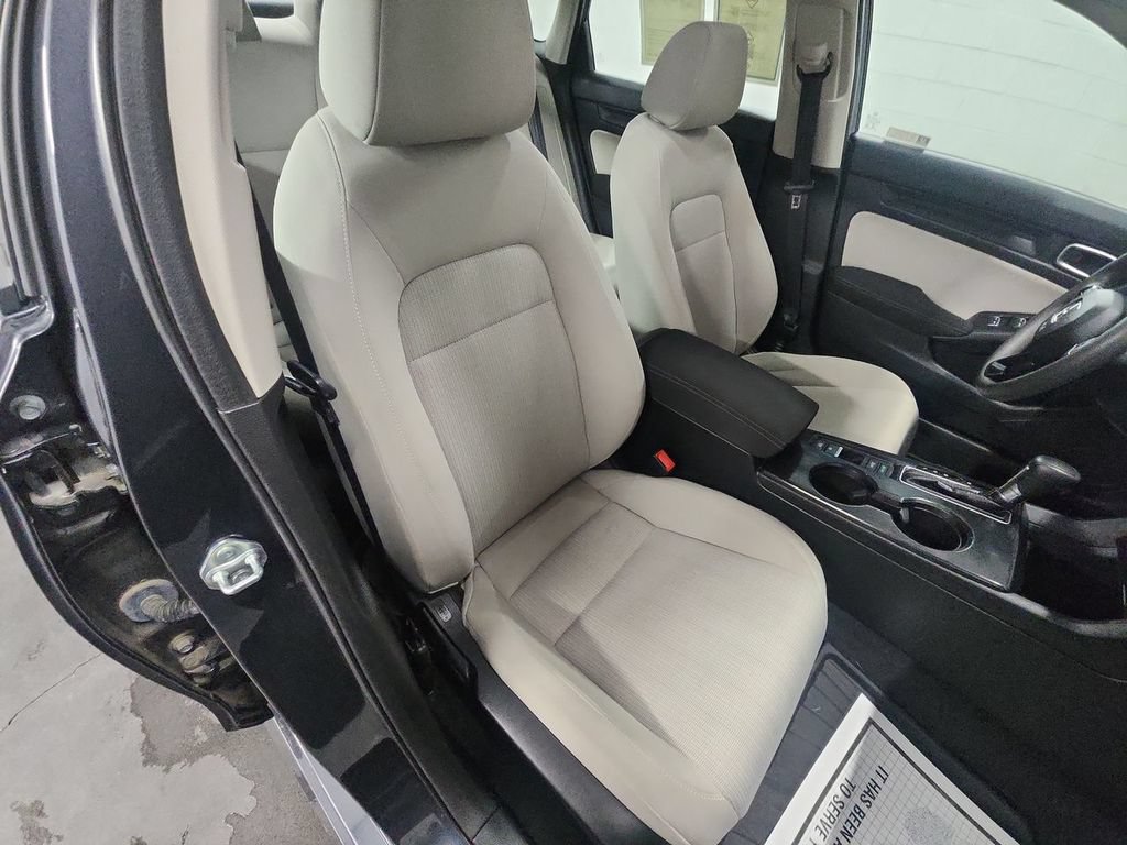 Certified 2022 Honda Civic LX image 25