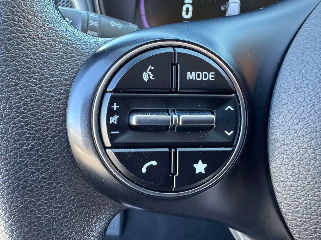 Certified 2023 Kia Soul LX w/ Option Group 015 FWD image 20