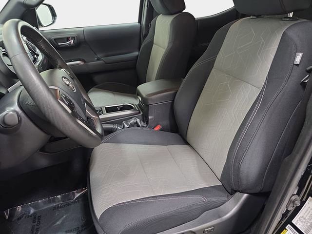 Used 2023 Toyota Tacoma TRD Sport image 13