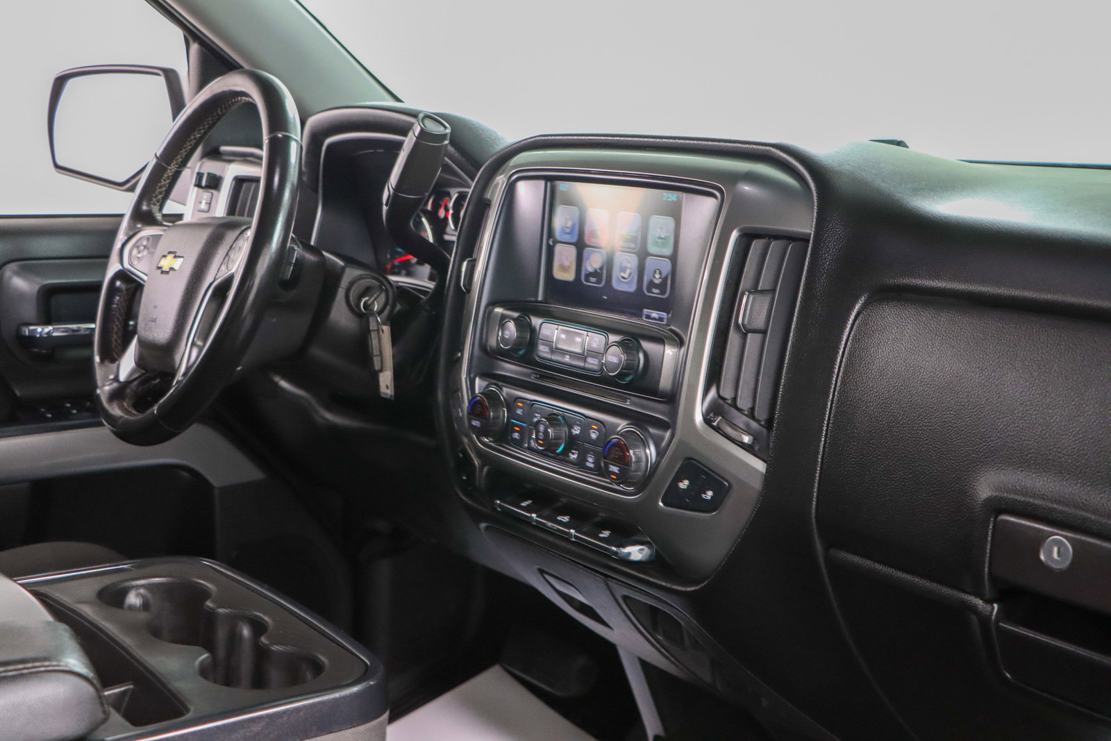 Used 2018 Chevrolet Silverado 1500 LT w/ All Star Edition image 27
