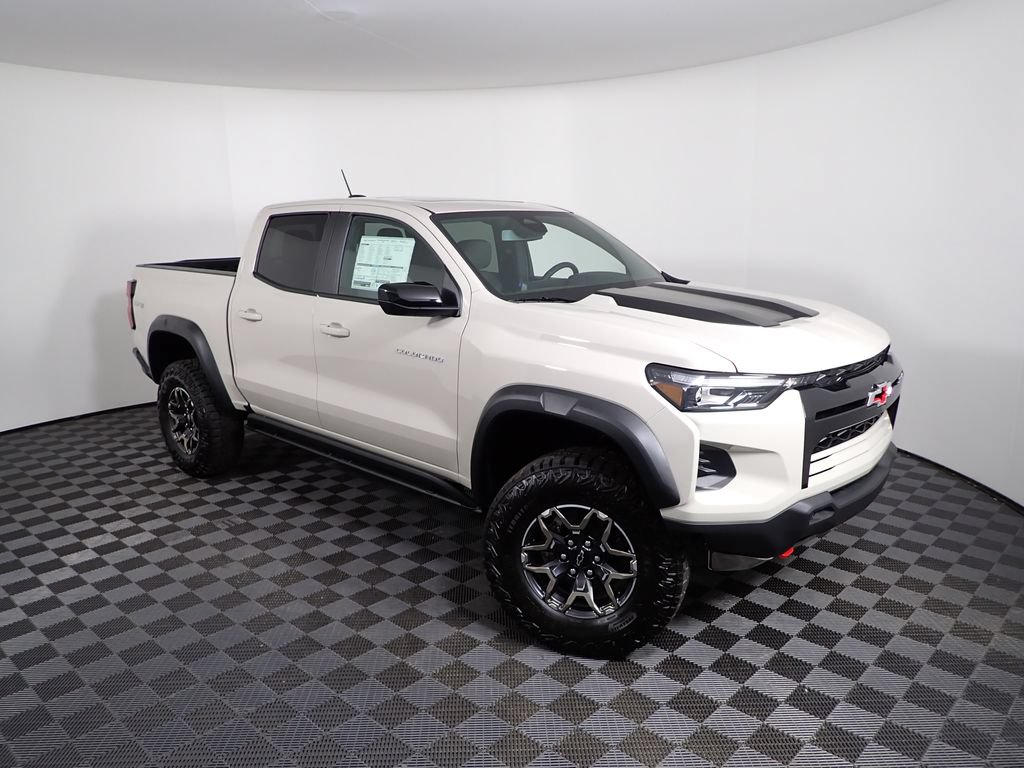 New 2026 Chevrolet Colorado ZR2 AWD/4WD image 11