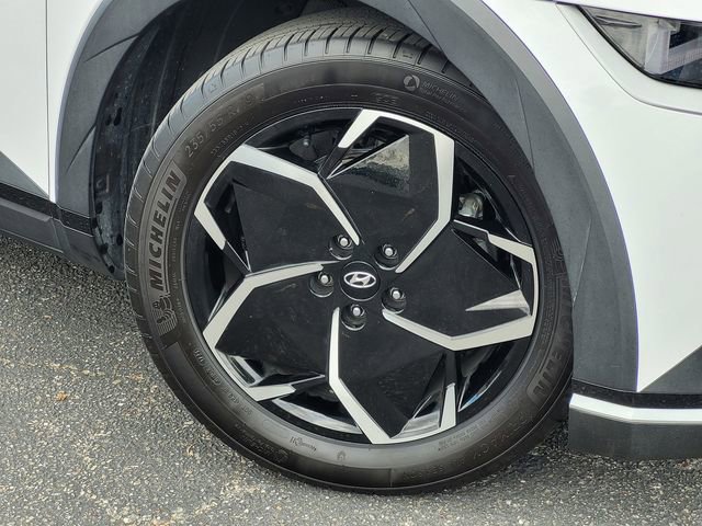 Certified 2024 Hyundai Ioniq 5 SEL RWD image 9