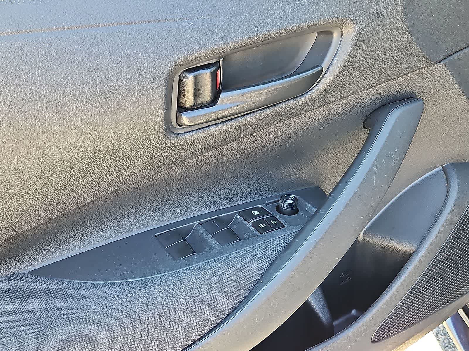 Used 2024 Toyota Corolla LE FWD image 26