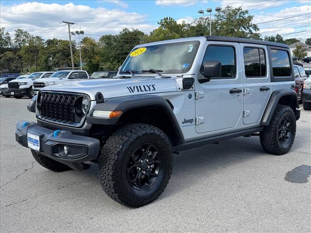 Used 2024 Jeep Wrangler Unlimited AWD/4WD image 8