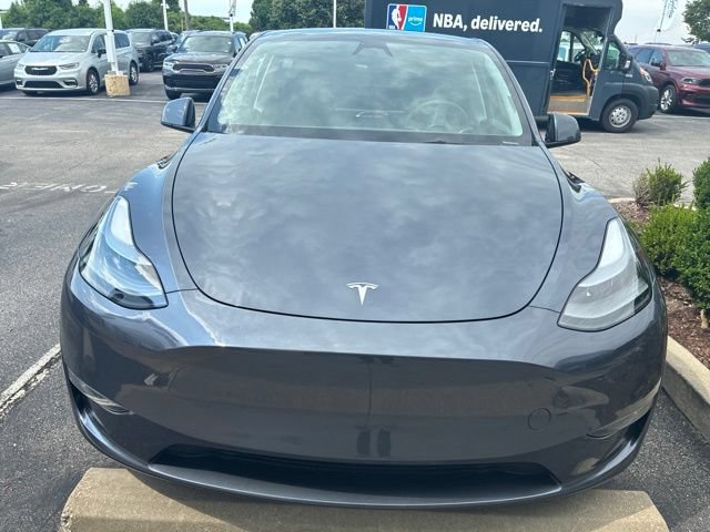 Used 2024 Tesla Model Y Long Range AWD/4WD image 4