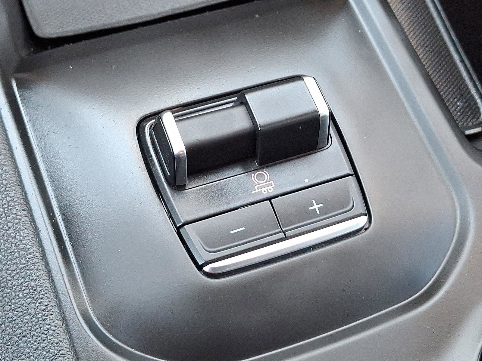 Used 2024 GMC Sierra 3500 AT4 w/ AT4 Premium Plus Package image 25